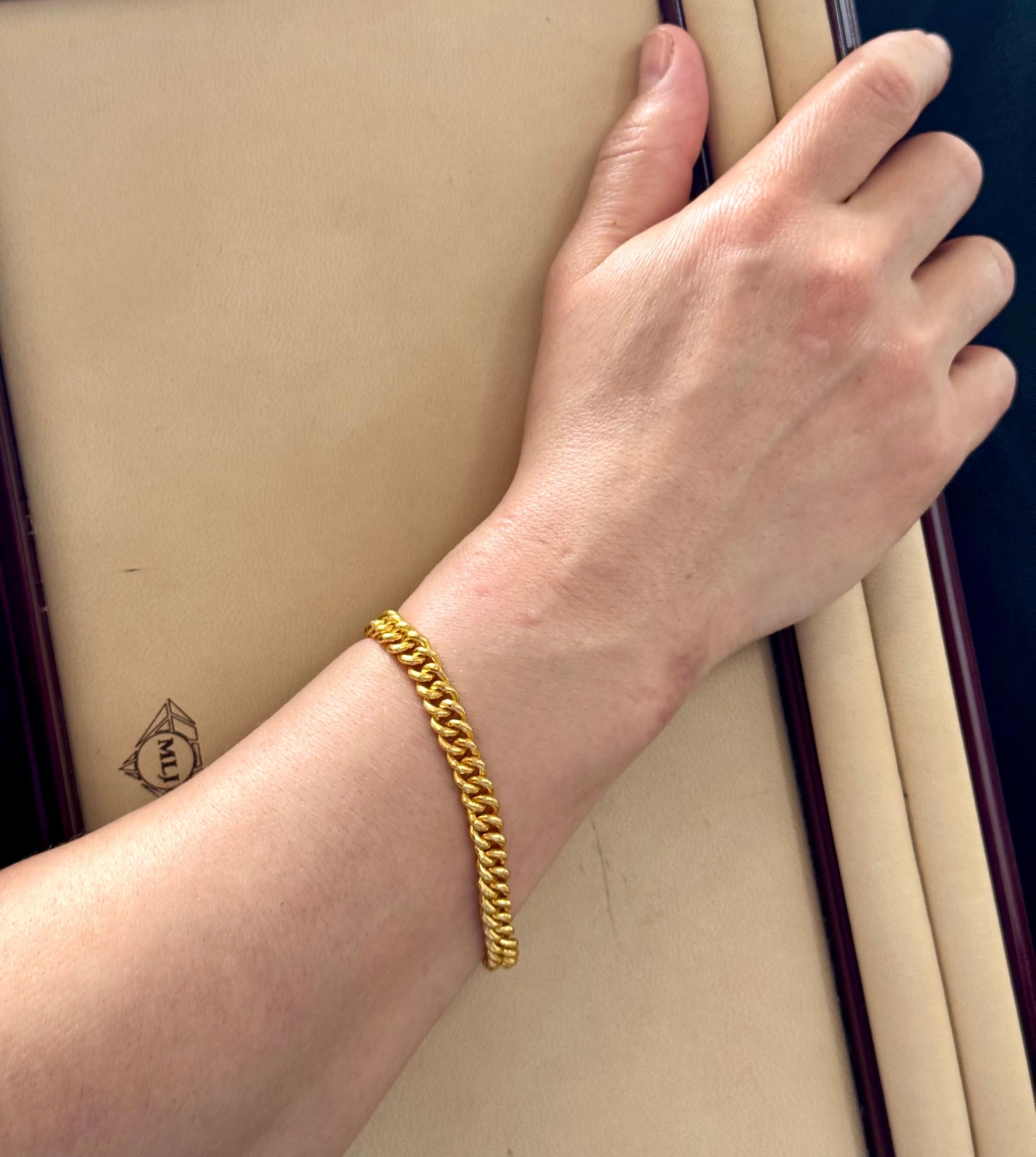 Cuban Link 24 Karat reines Gelbgold Massives Armband, Solid, 46,8 Gm, Unisex , 8 INCH im Angebot 11