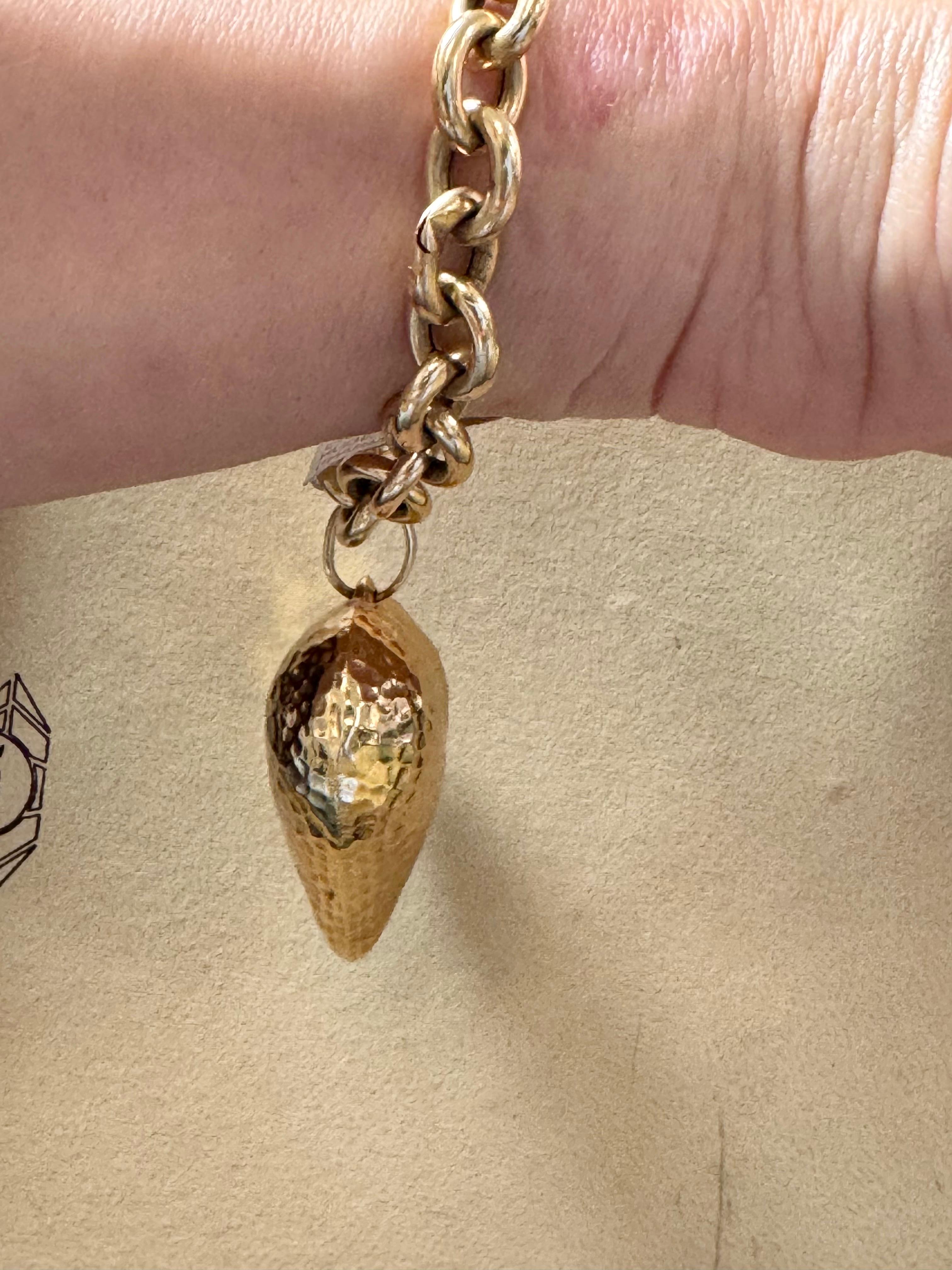 Vintage 14 Karat Yellow Gold 24.3 Gm Link Bracelet for Charms with Heart Charm For Sale 10