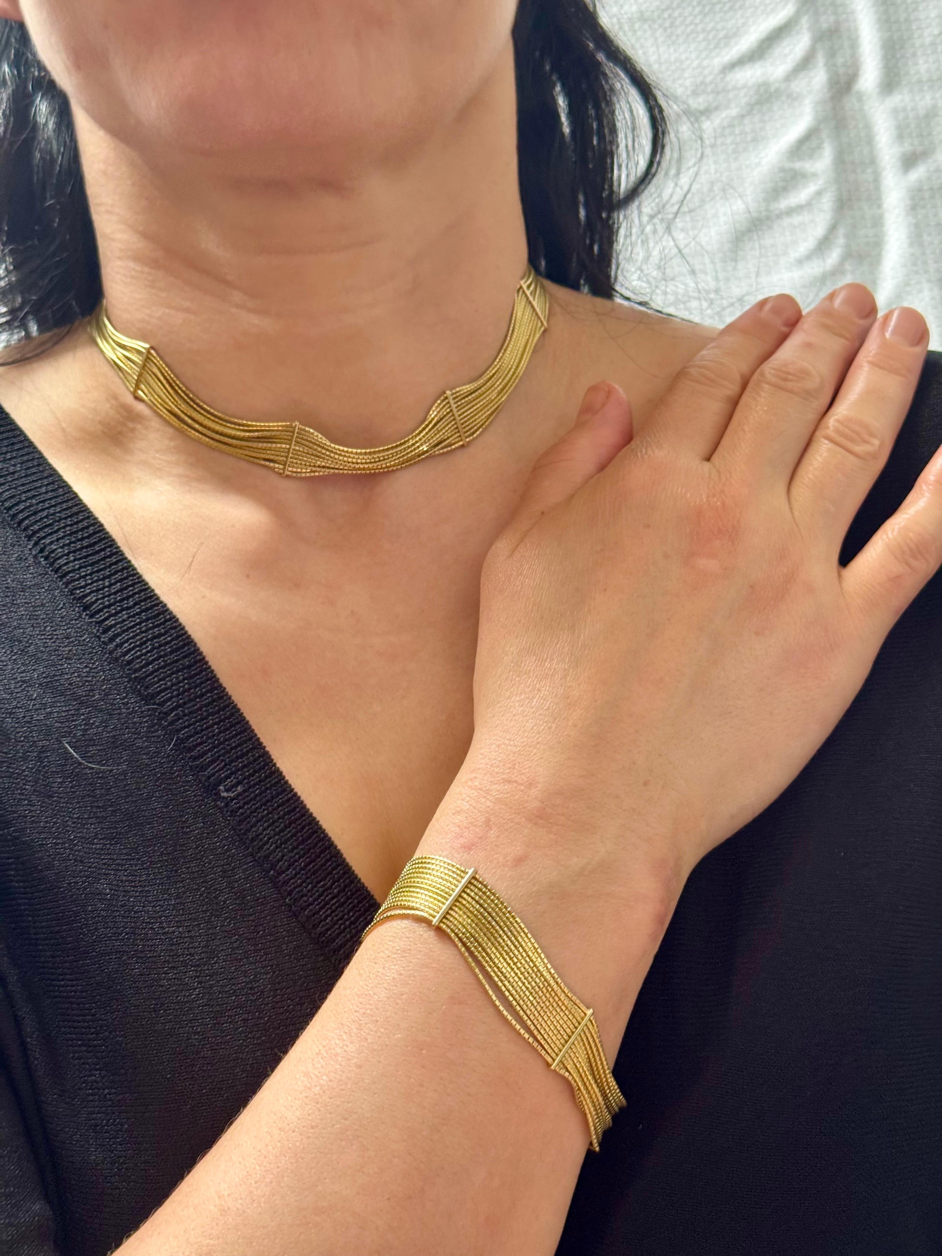 H. Collection'Stern Filamenti in oro 18KY Collana e Bracciale, 85 Gm in vendita 9