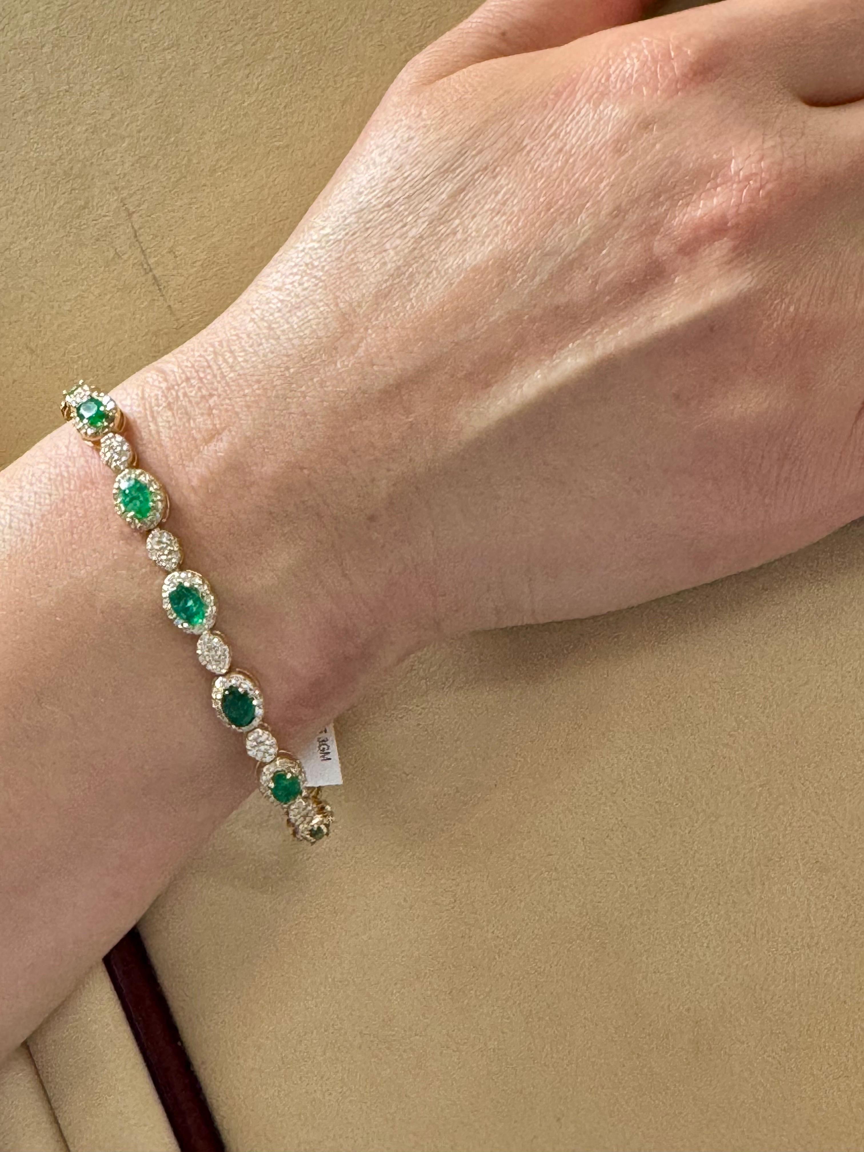 Bracciale tennis con smeraldo brasiliano naturale da 8 carati e diamante da 4,5 carati in oro 14 carati in vendita 14