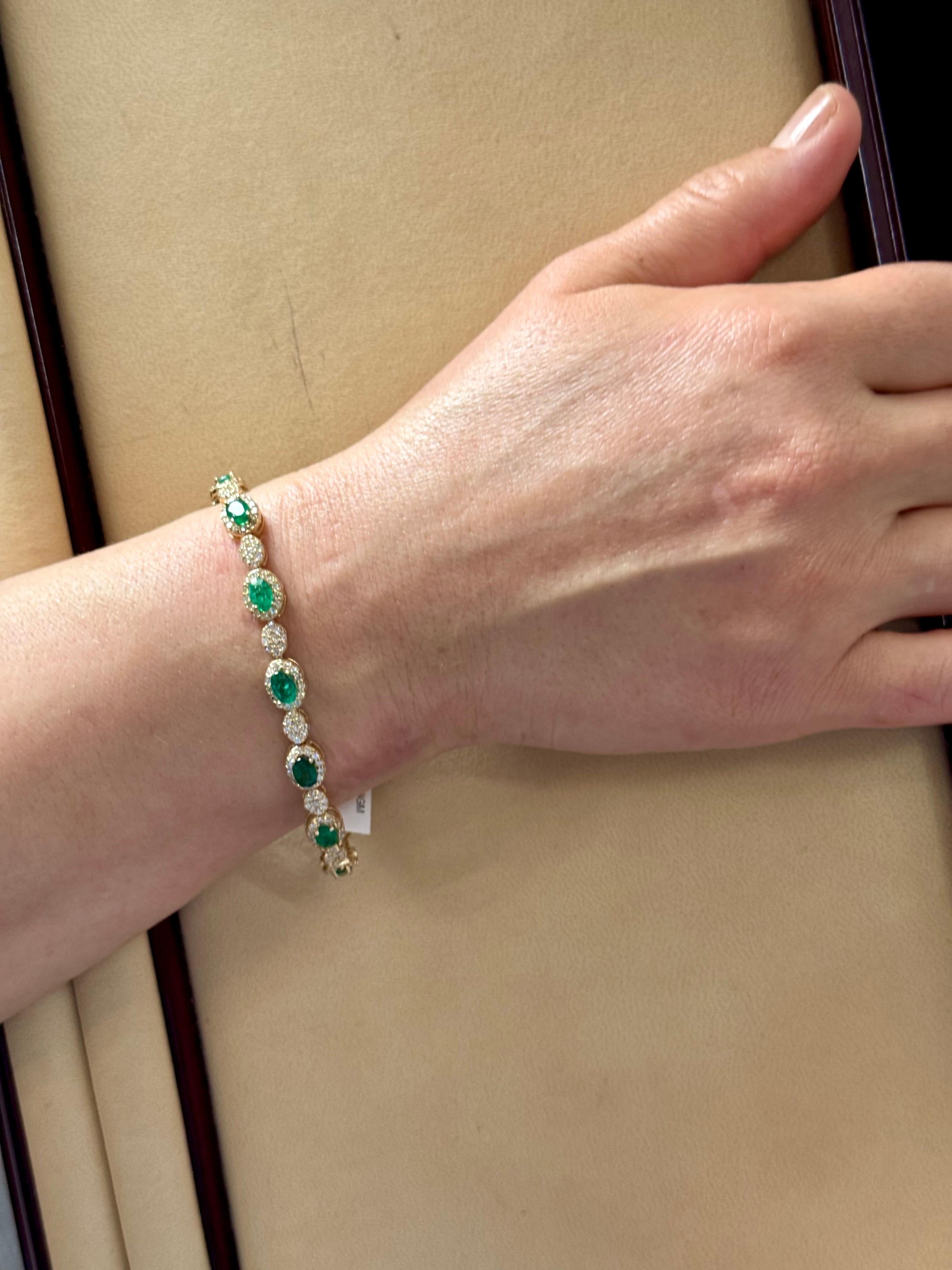Bracciale tennis con smeraldo brasiliano naturale da 8 carati e diamante da 4,5 carati in oro 14 carati in vendita 15