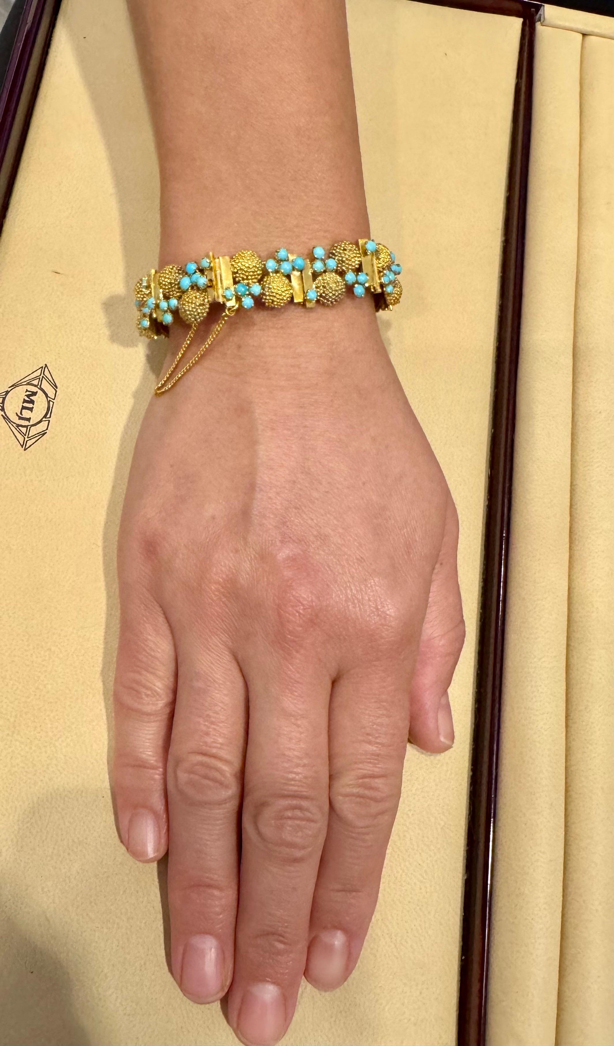 Vintage Natural Turquoise  Bangle /Bracelet in 14 Kt Yellow Gold 39.4 Grams For Sale 12