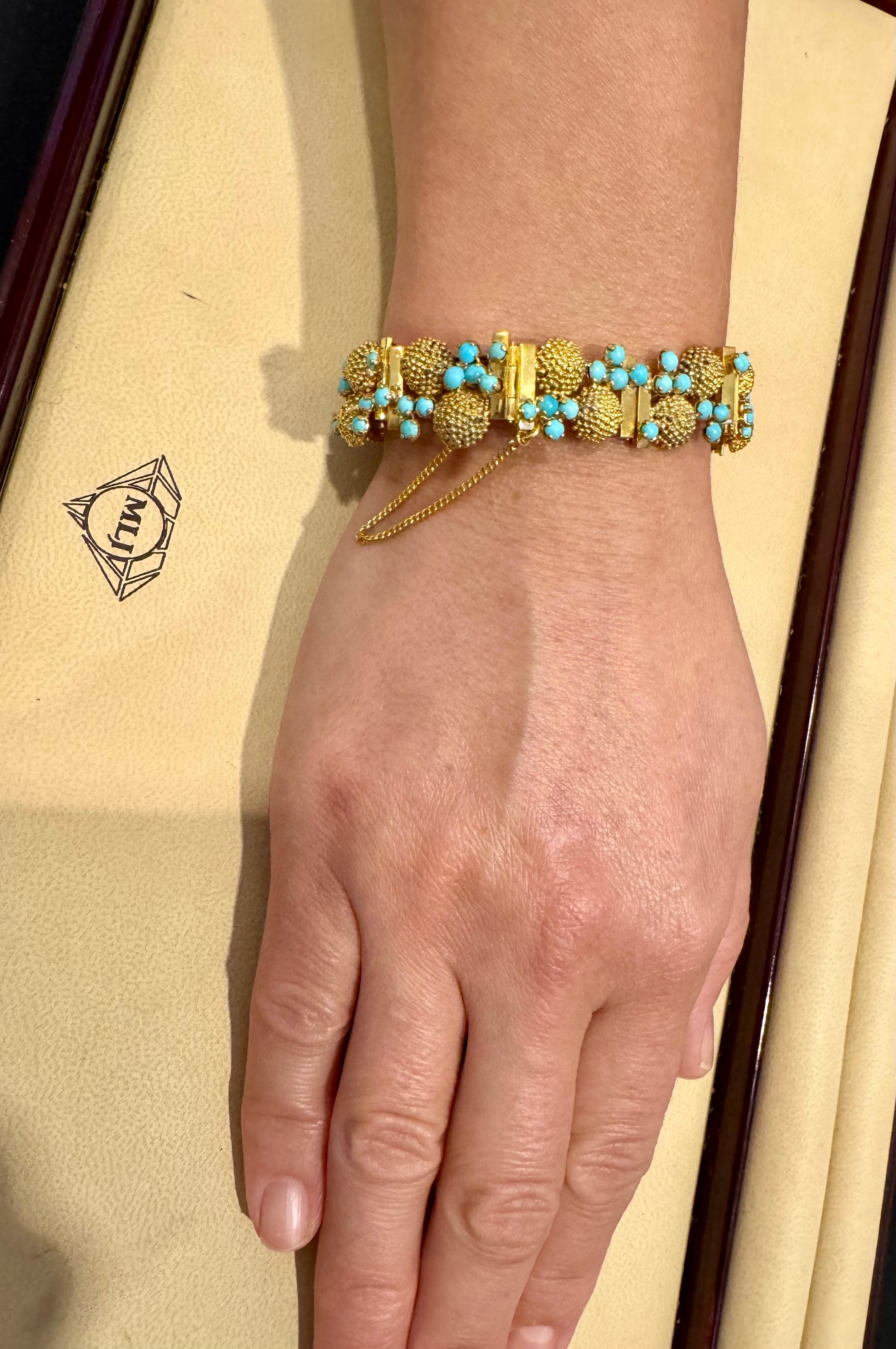 Vintage Natural Turquoise  Bangle /Bracelet in 14 Kt Yellow Gold 39.4 Grams For Sale 14