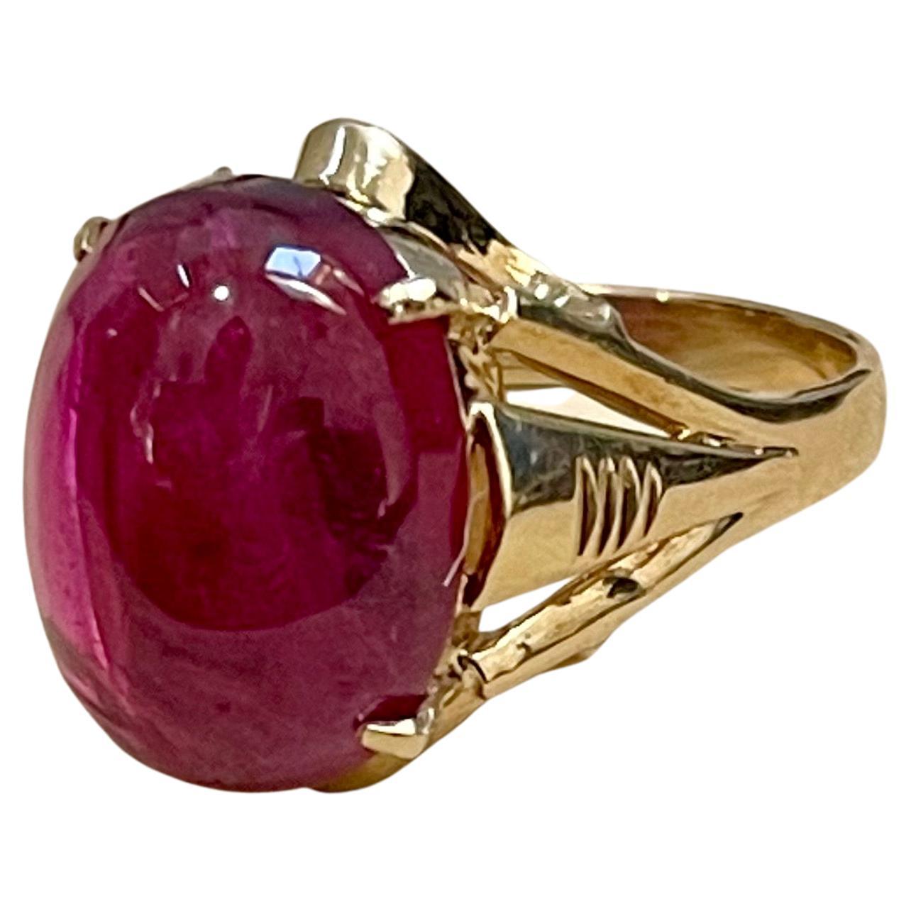 12.6 Carat Oval Cut Cabochon Pink Tourmaline 14 Karat Yellow Gold Ring