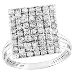2.5 Carat Diamond Cluster Cocktail Ring 18 Karat White Gold 6.8 Grams Ring