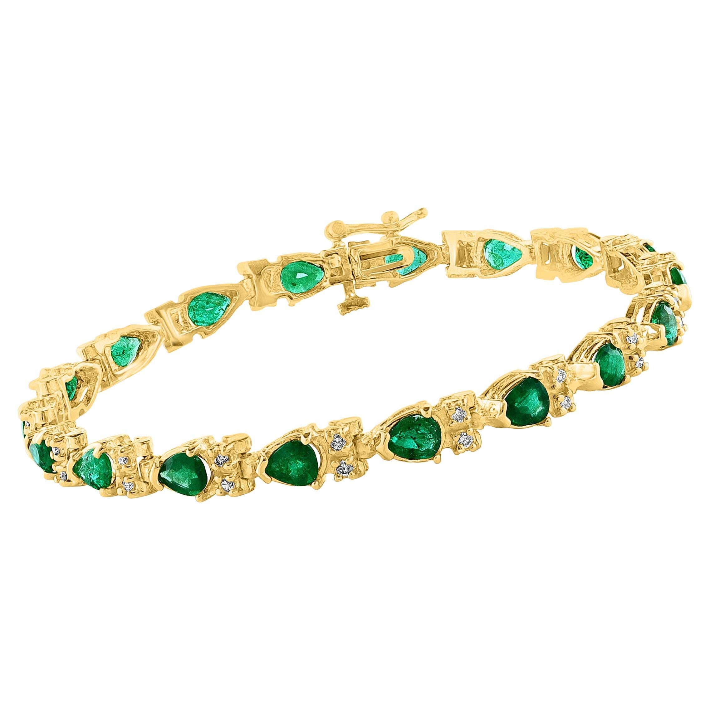 9 Ct Natural 18 Oval Stone Emerald & Diamond 14 Kt Yellow Gold Bracelet For Sale