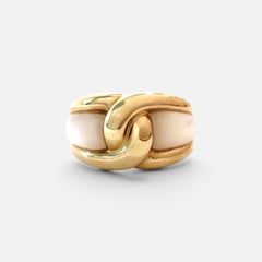 Van Cleef & Arpels Contemporary Mother of pearl “Twisted” Ring 18KY Gold Size5.5