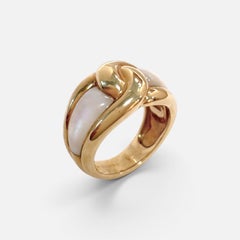 Van Cleef & Arpels Contemporary Mother of pearl “Twisted” Ring 18KY Gold Size5.5