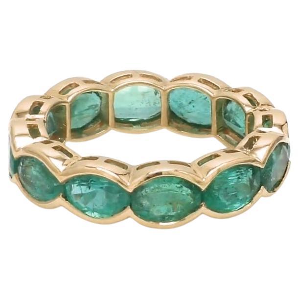 Ring mit natürlichem sambischem Smaragd aus 18 Karat Gold im Angebot