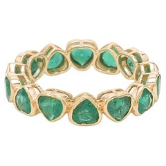 Natural heart emerald band ring 18k gold