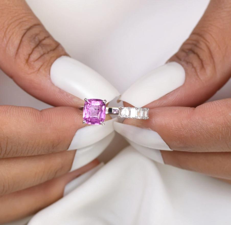 Ring mit natürlichem rosa Saphir-Diamant aus 18 Karat Gold (Asscher-Schliff) im Angebot