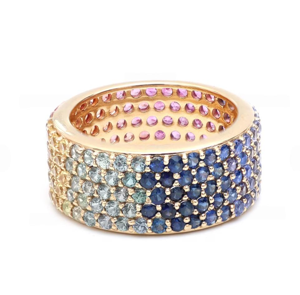 Donna Anello con zaffiro arcobaleno Nature in oro 18k in vendita