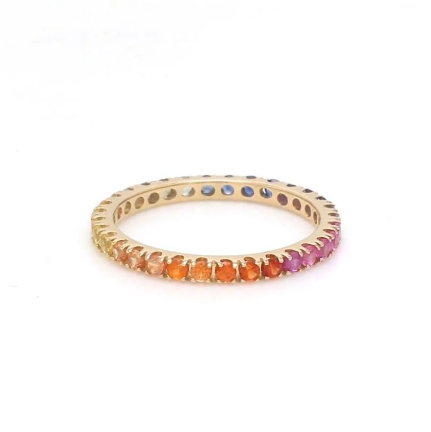 Bague en saphir arc-en-ciel naturel en or 18k Pour femmes en vente