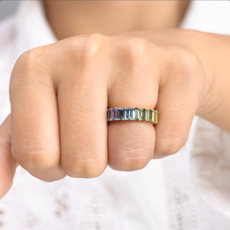 Anello con zaffiro arcobaleno Nature oro In condizioni Nuovo in vendita a New York, NY
