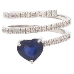 Ring aus 18 Karat Gold mit blauem Saphir und Diamant