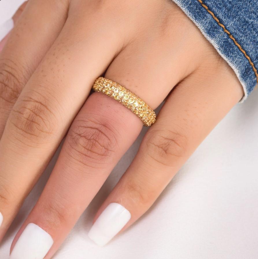 Taglio Asscher Anello con zaffiro giallo naturale in oro 14k in vendita