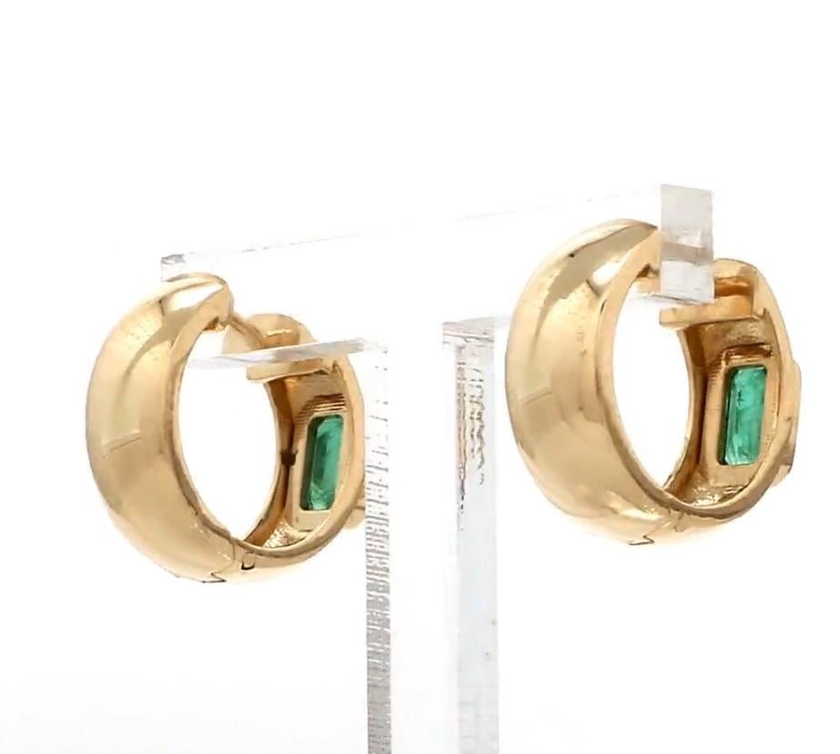 Natürliche Smaragd-Ohrringe aus 14k Gold Damen im Angebot
