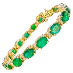 23 Carat Natural Zambian Emerald & 1.6 Ct Diamond Tennis Bracelet 14 Karat Gold