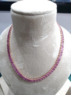 Elegant 18K Gold Necklace with Pink Sapphire, New Design