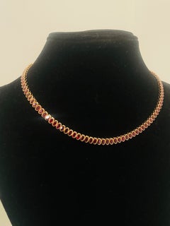 Elegant 18K Gold Necklace with 31.28ct Ruby