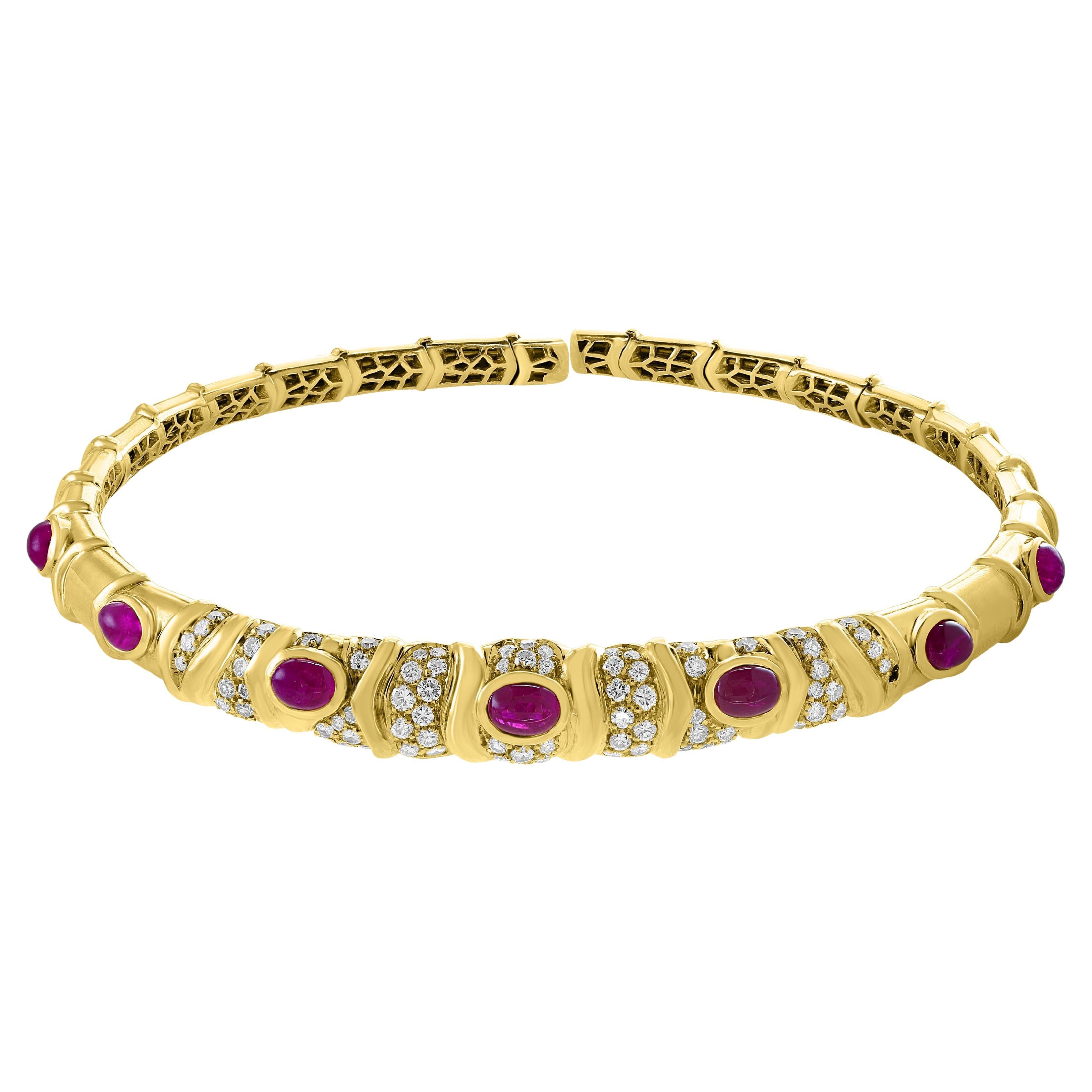 Natural Burma Cabochon Ruby and Diamond Necklace  Set 18 Karat Gold