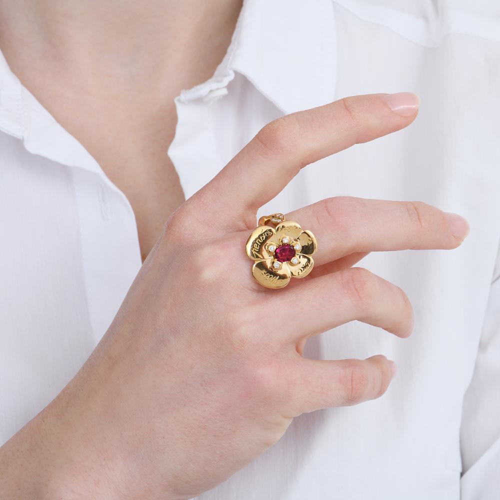 Sylvie Corbelin Limited Edition of an 18K Gold Pansy Ring with Rodholite Garnet For Sale 3