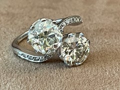 18 K White Gold Toi Et Moi Diamond Ring 3.33 Carat, 2.52 Carat