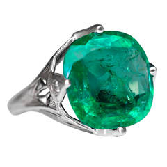 1930s 5.5 Carat Emerald Gold Ring
