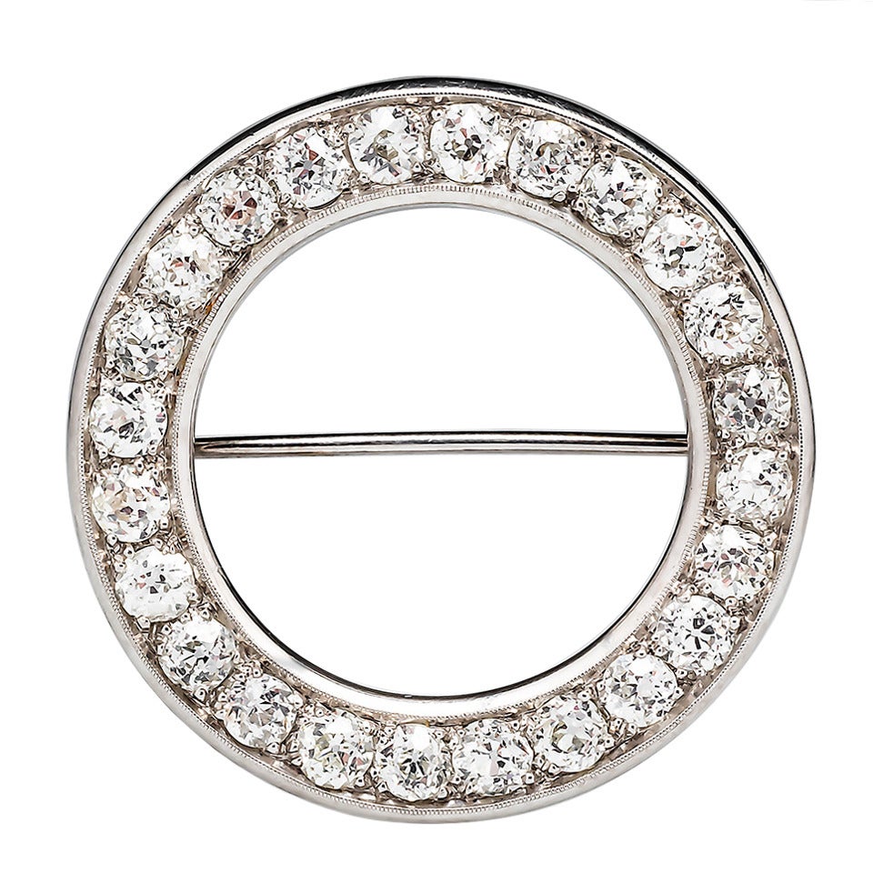 Art Deco  Diamond Circle Platinum Brooch For Sale
