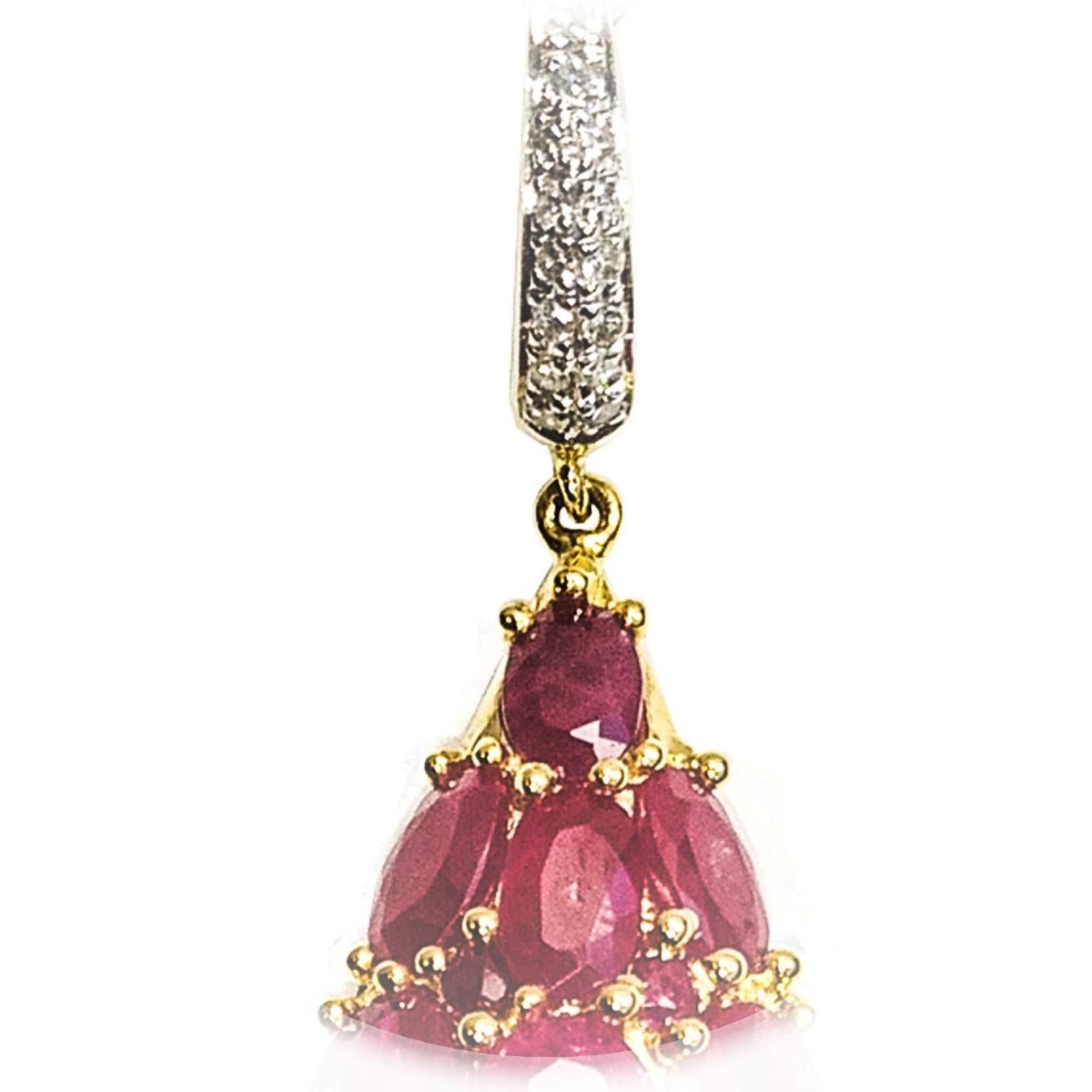 Glamorous design. Honeycomb inspired, high luster, natural intense pinkish red oval faceted rubies, carefully individually mounted with prongs setting. Contemporary long dangling, curved dome, pear shape design, attached with sparkling round
