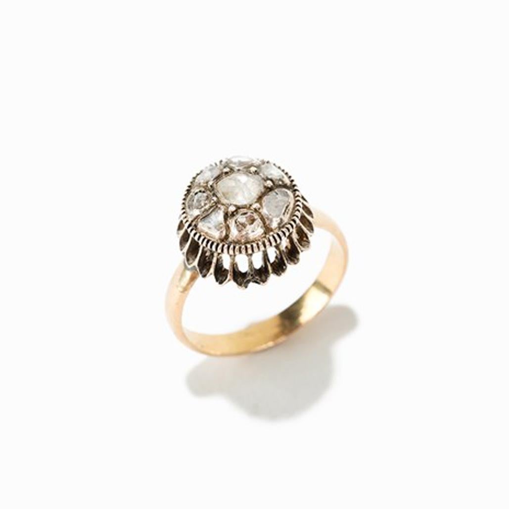 Women's Gold Ring with 9 Diamonds