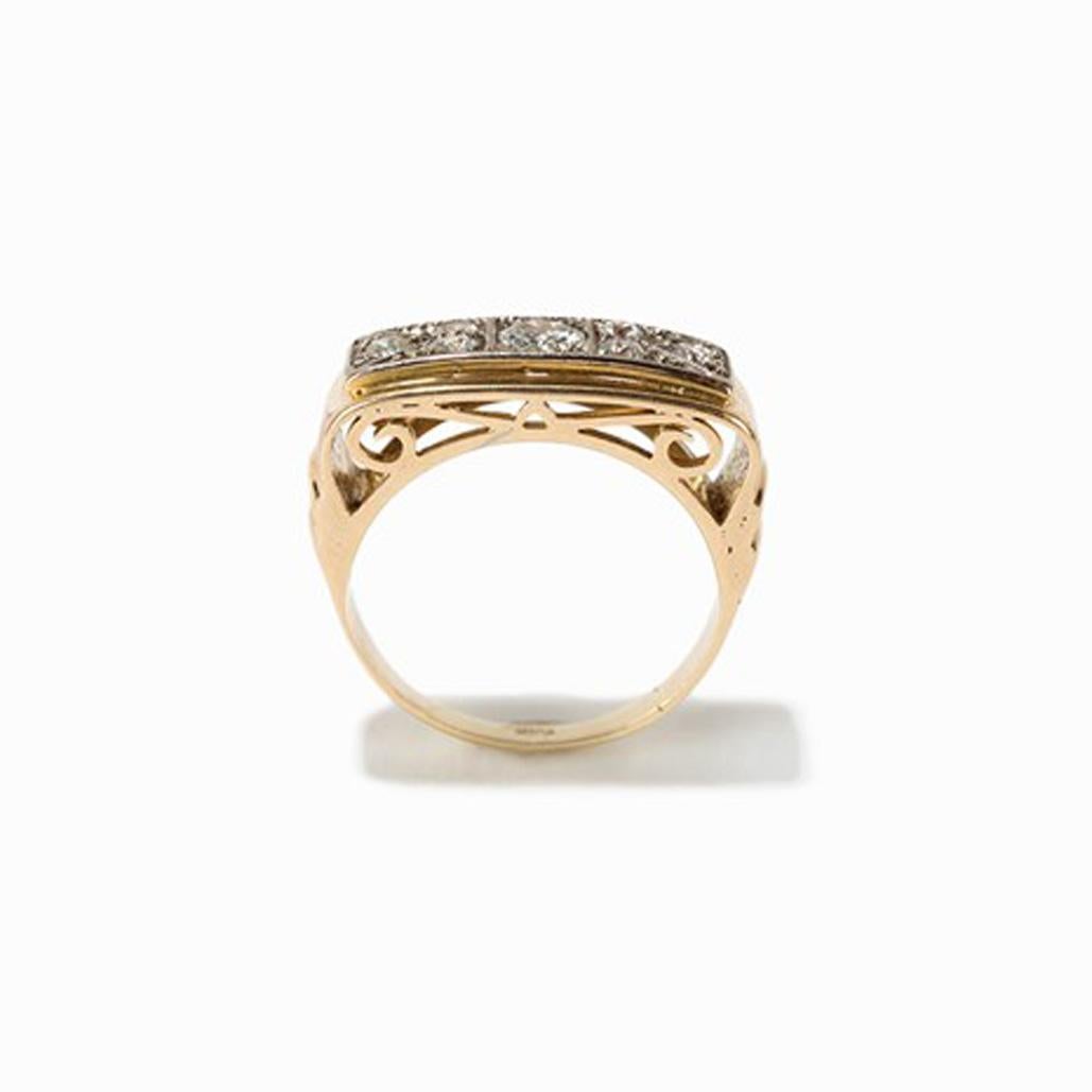 14 carat gold ring