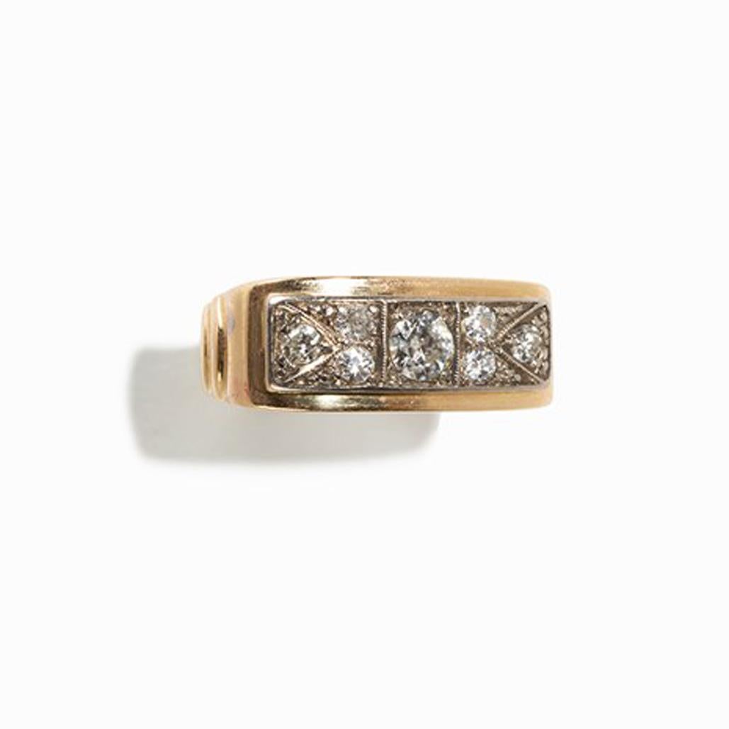 Round Cut Gold Ring with Diamonds, 14 Carat, Europe, 1930s