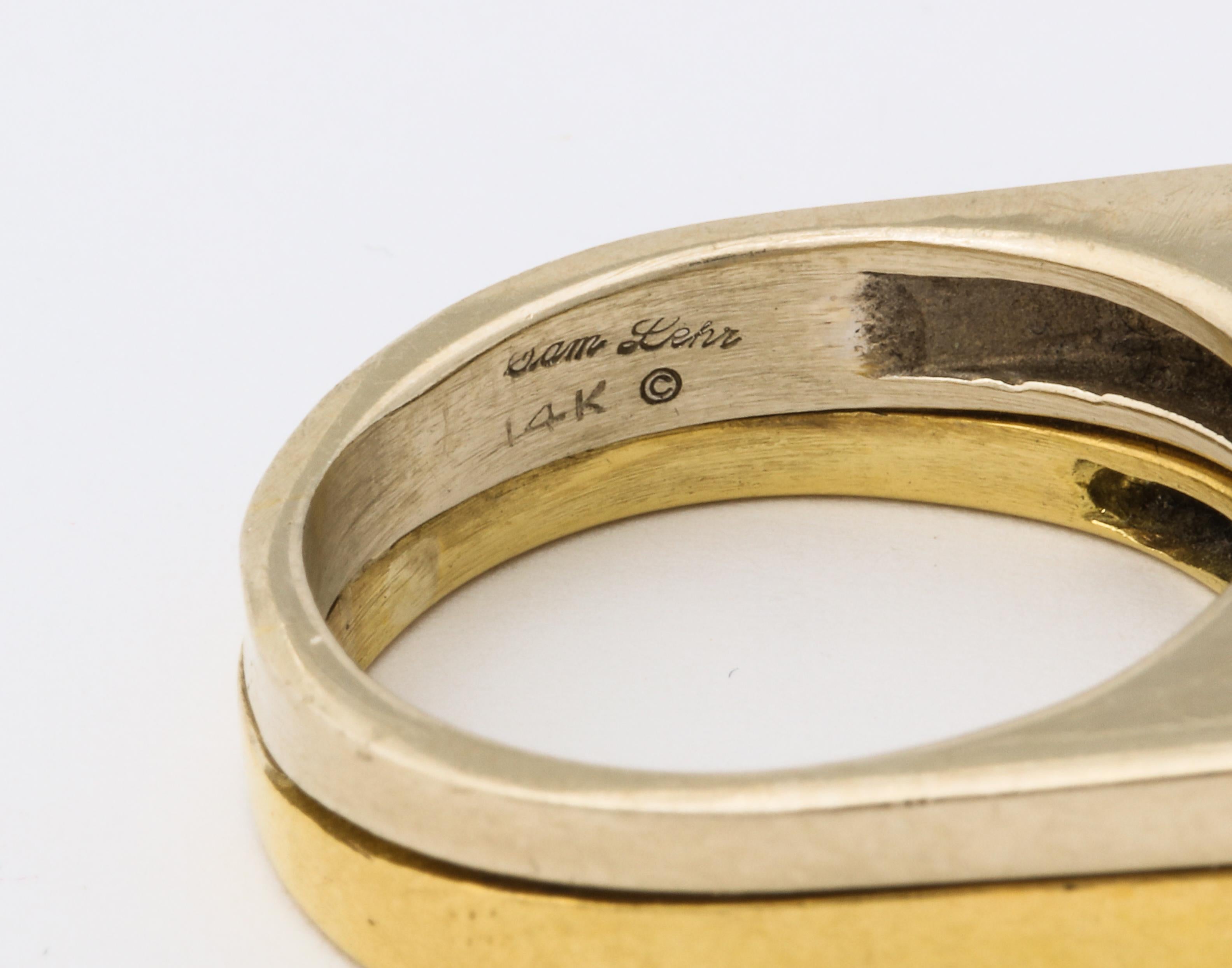 Anillo Modernista de Oro Bicolor con Diamantes en venta 2