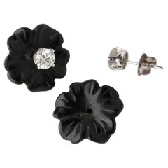 Diamant- und schwarze Korallen-Ohrringe