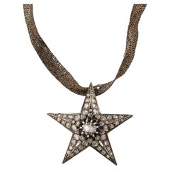 French Rose Diamond Five Pointed Star Brooch/ Pendant