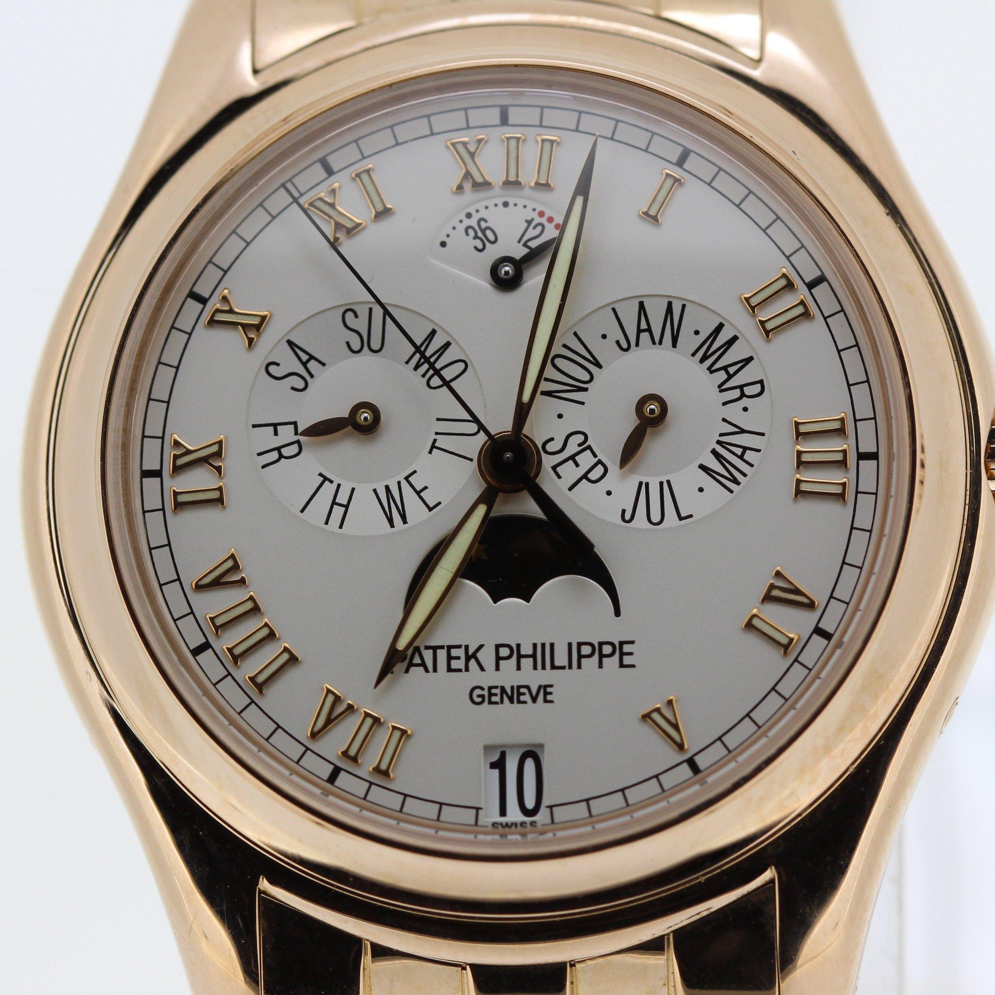 This 5036/1R Annual Calendar Patek Philippe watch features a very rare rose gold bracelet model with 315 SC QA Automatic caliber movement # 3287876, case# 4204738.

The watch was made in 2003.

The watch comes with an extract from the archives