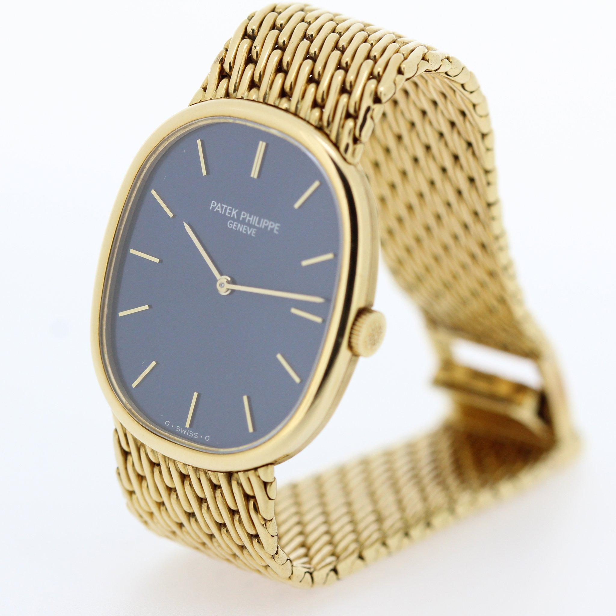 This Patek Philippe 3848/8J Golden Ellipse watch features a 18K yellow gold bracelet 6.75