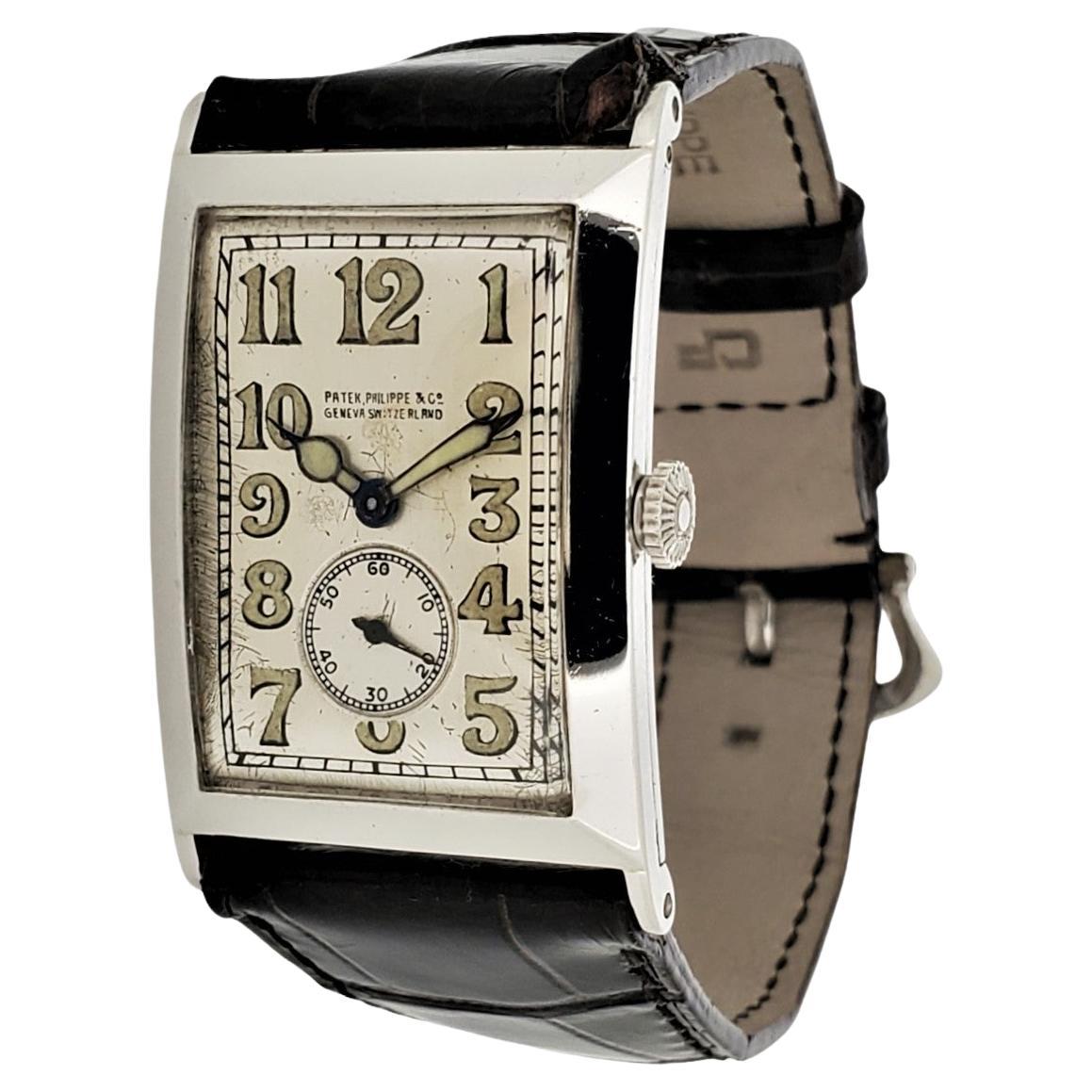 Patek Philippe „42“ Platin-Uhr mit gebogenem Scharnier im Art déco-Stil