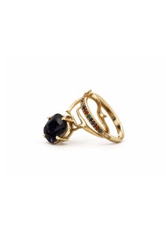 18K Solid Yellow Gold Contemporary Ring with Natural Sapphire and Diamonds