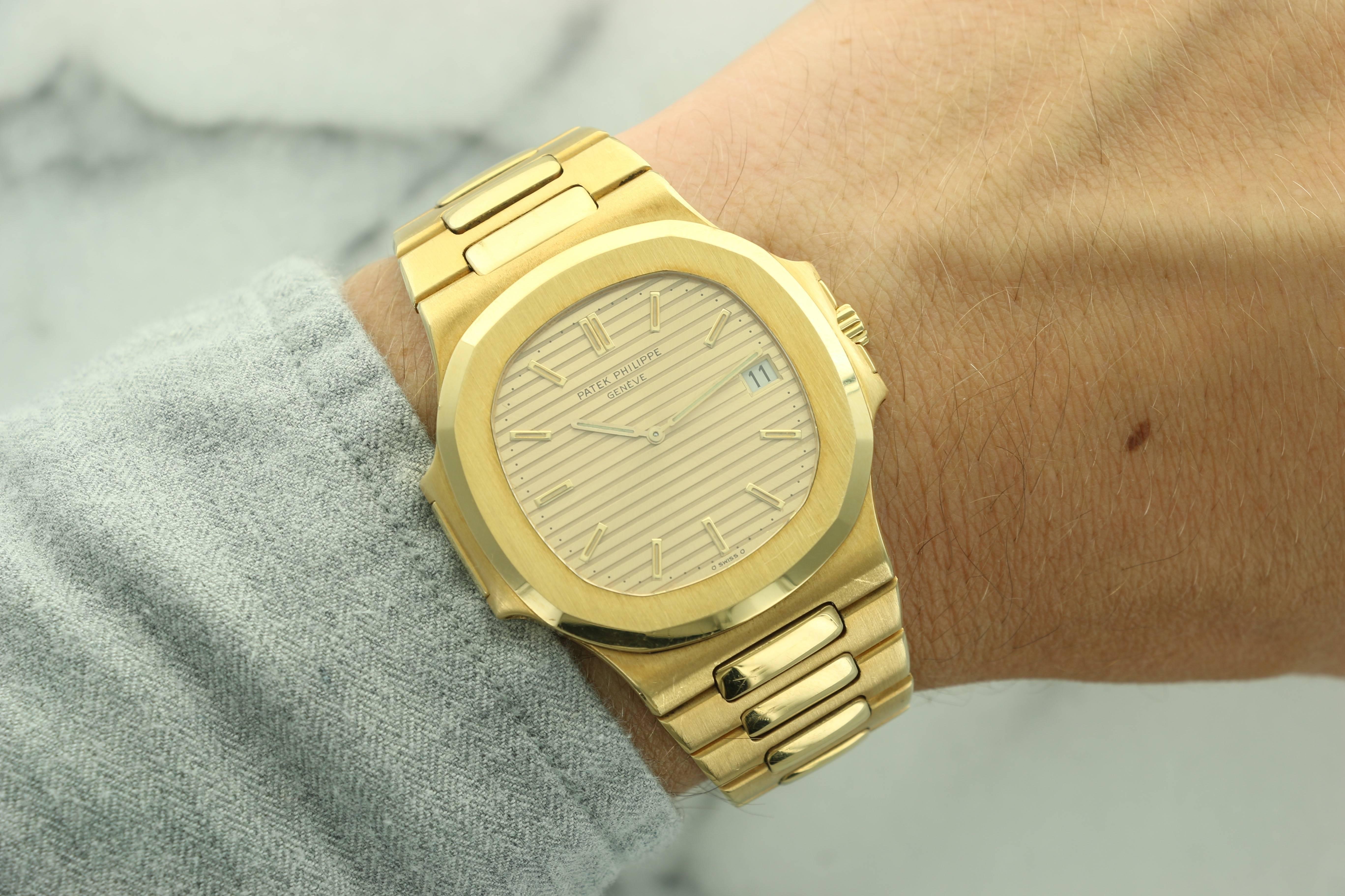 Men's Patek Philippe Yellow Gold Nautilus Wristwatch Ref 3700