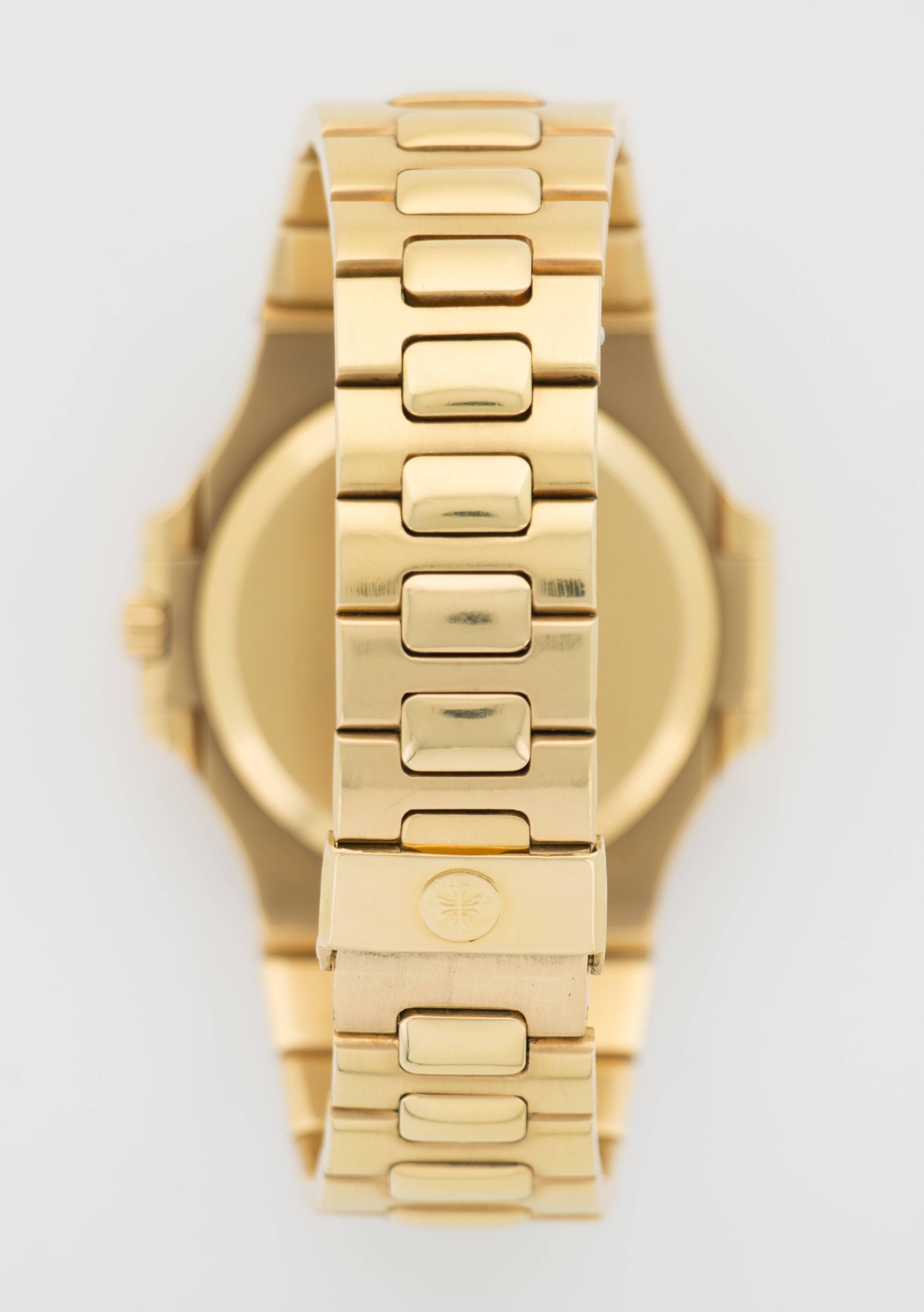 Women's or Men's Patek Philippe Yellow Gold Nautilus Automatic Wristwatch, Ref 3700/3J