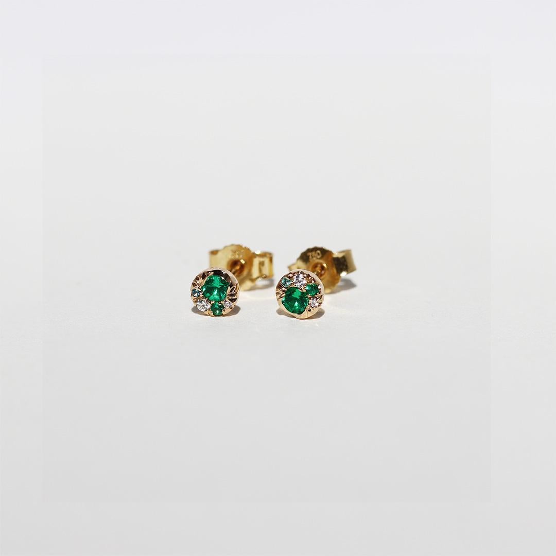 Boucles d'oreilles en or jaune 5 mm Emeraude Diamant Paraiba Tourmaline en vente 3