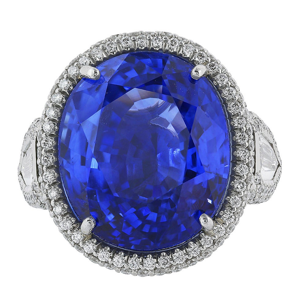 20.86 Carat Ceylon Sapphire Diamond Platinum Ring For Sale