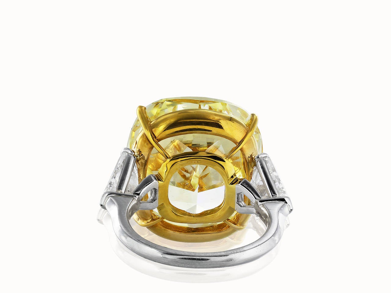 28.02 Carat Fancy Intense GIA Cert Diamond Gold Ring In New Condition In Chestnut Hill, MA
