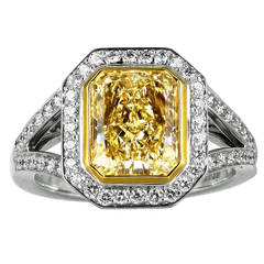2.88 Carat Radiant Yellow Diamond Gold Ring