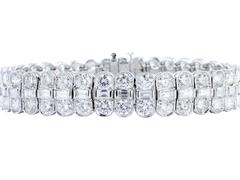 15.78 Carats Art Deco Style Bracelet