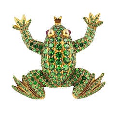 Tsavorite Garnet Gold Frog Brooch