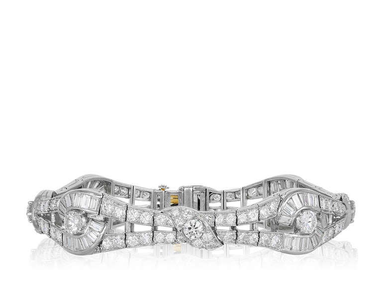 Oscar Heyman Art Deco Platinum Bracelet In Excellent Condition For Sale In Chestnut Hill, MA