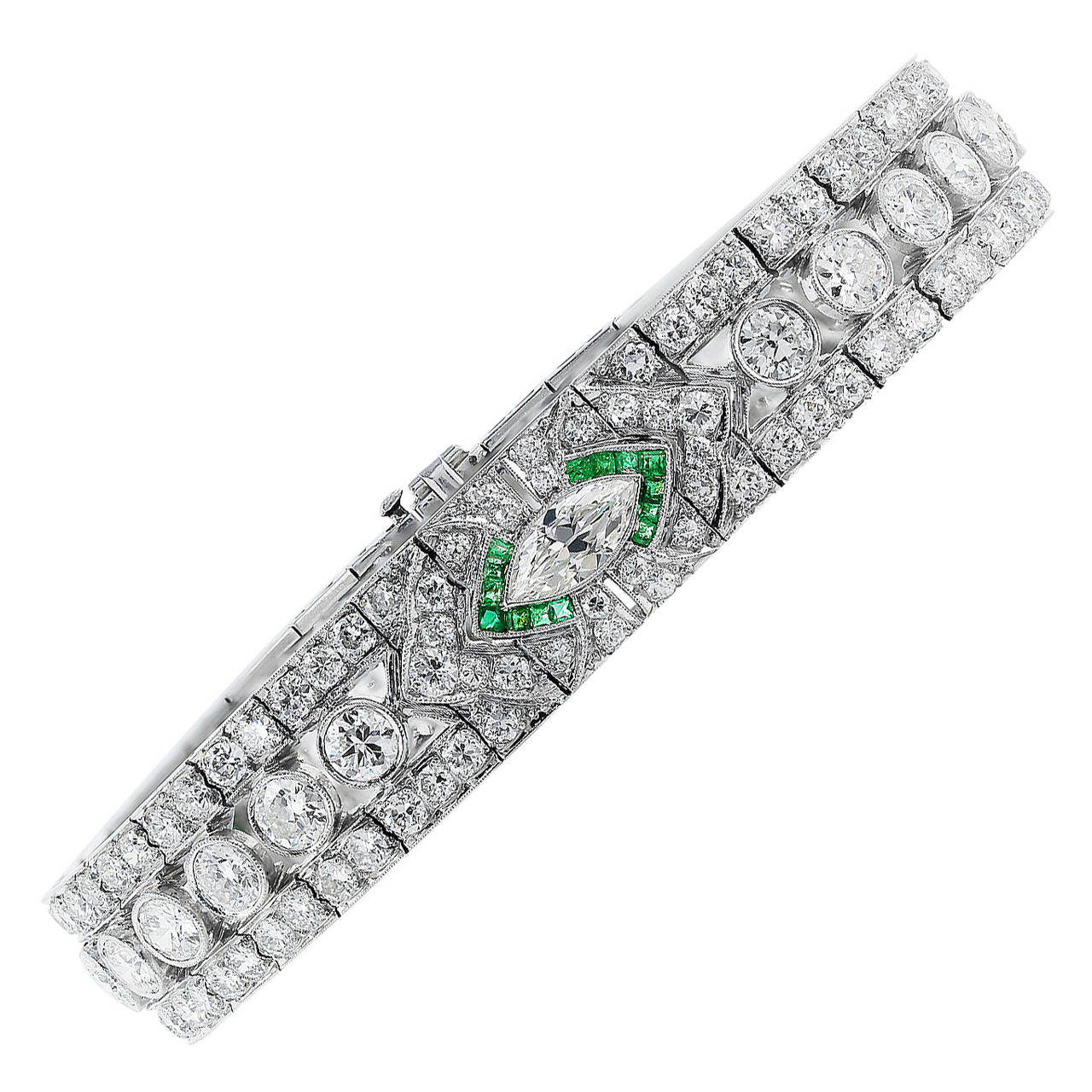 Art Deco Diamond and Emerald Bracelet For Sale